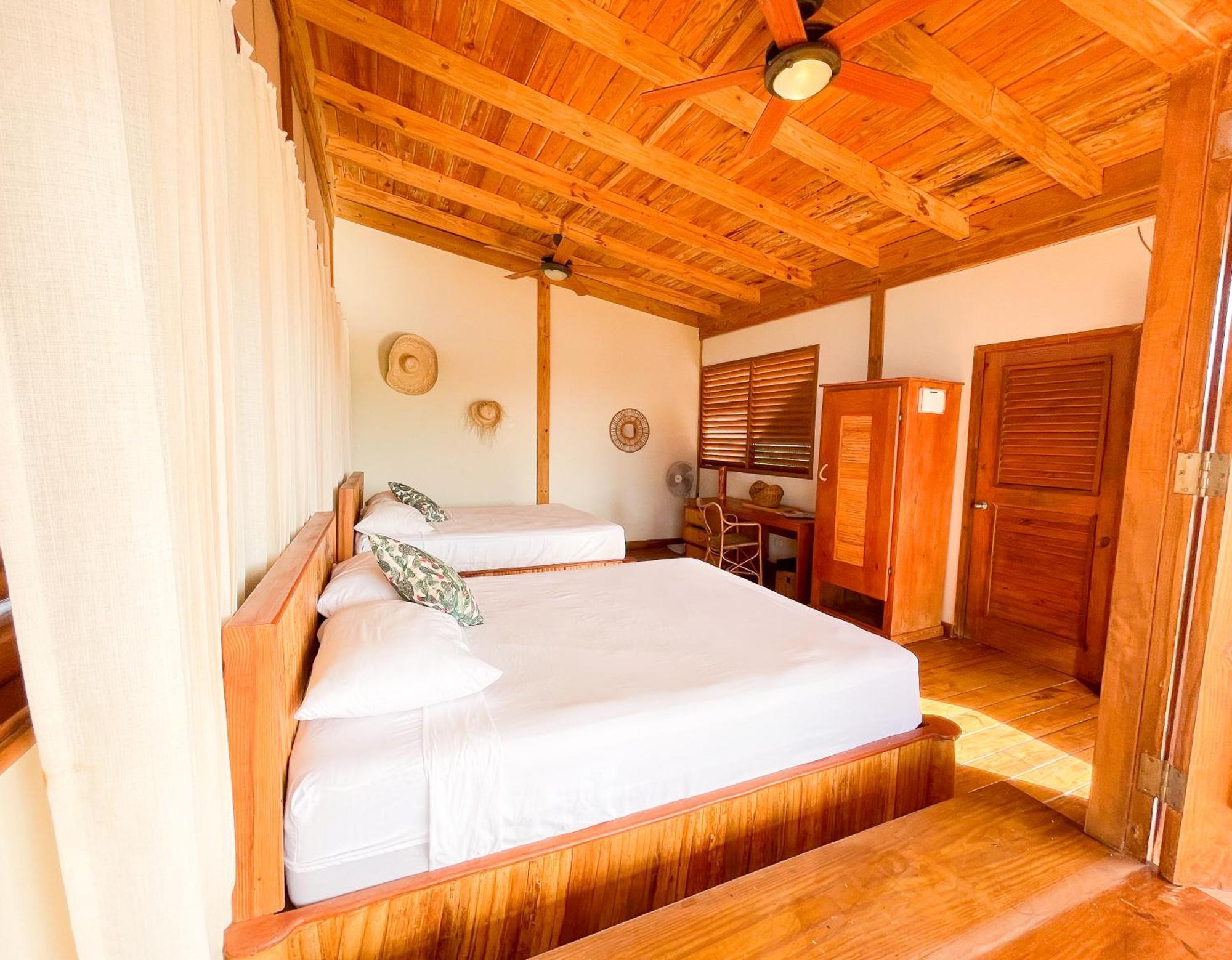 Eco Del Mar Hotel เปเดร์นาเลส ภายนอก รูปภาพ